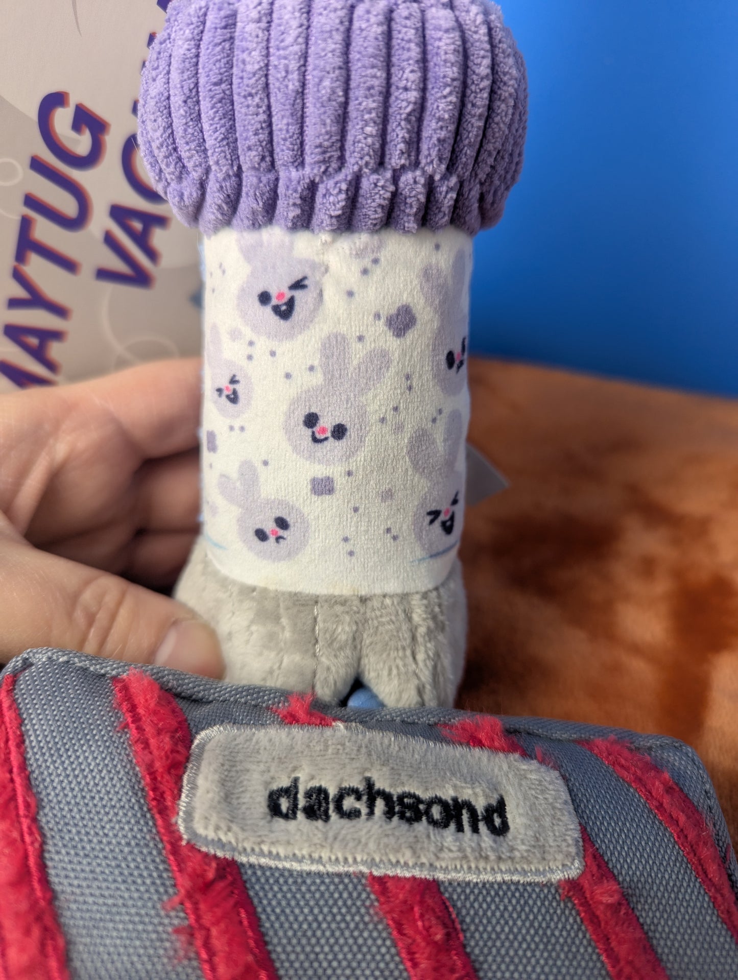BarkBox Maytug Vacuum