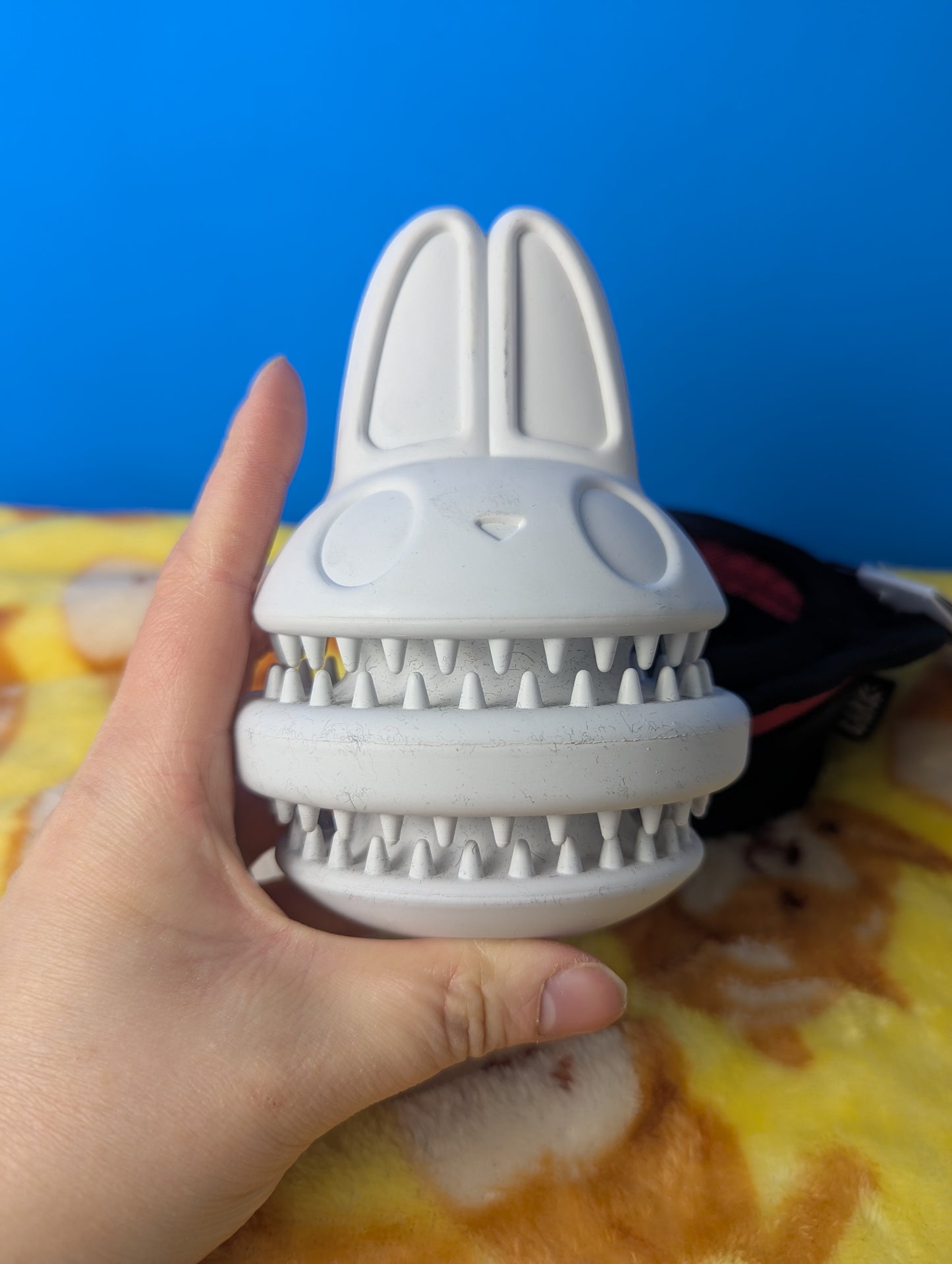 BarkBox Grabbit Trick