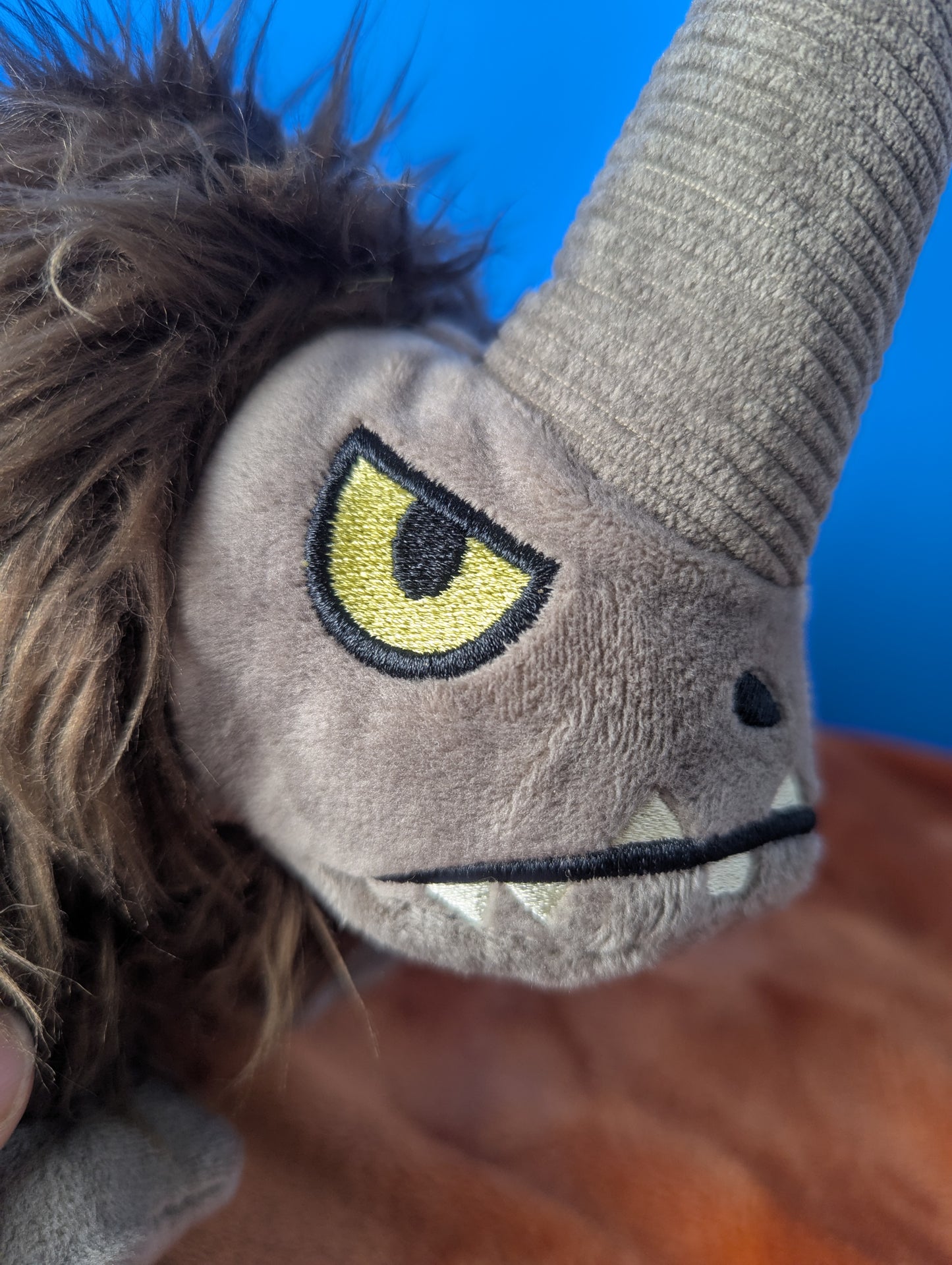 Barkbox Wooly Bully Mudhorn