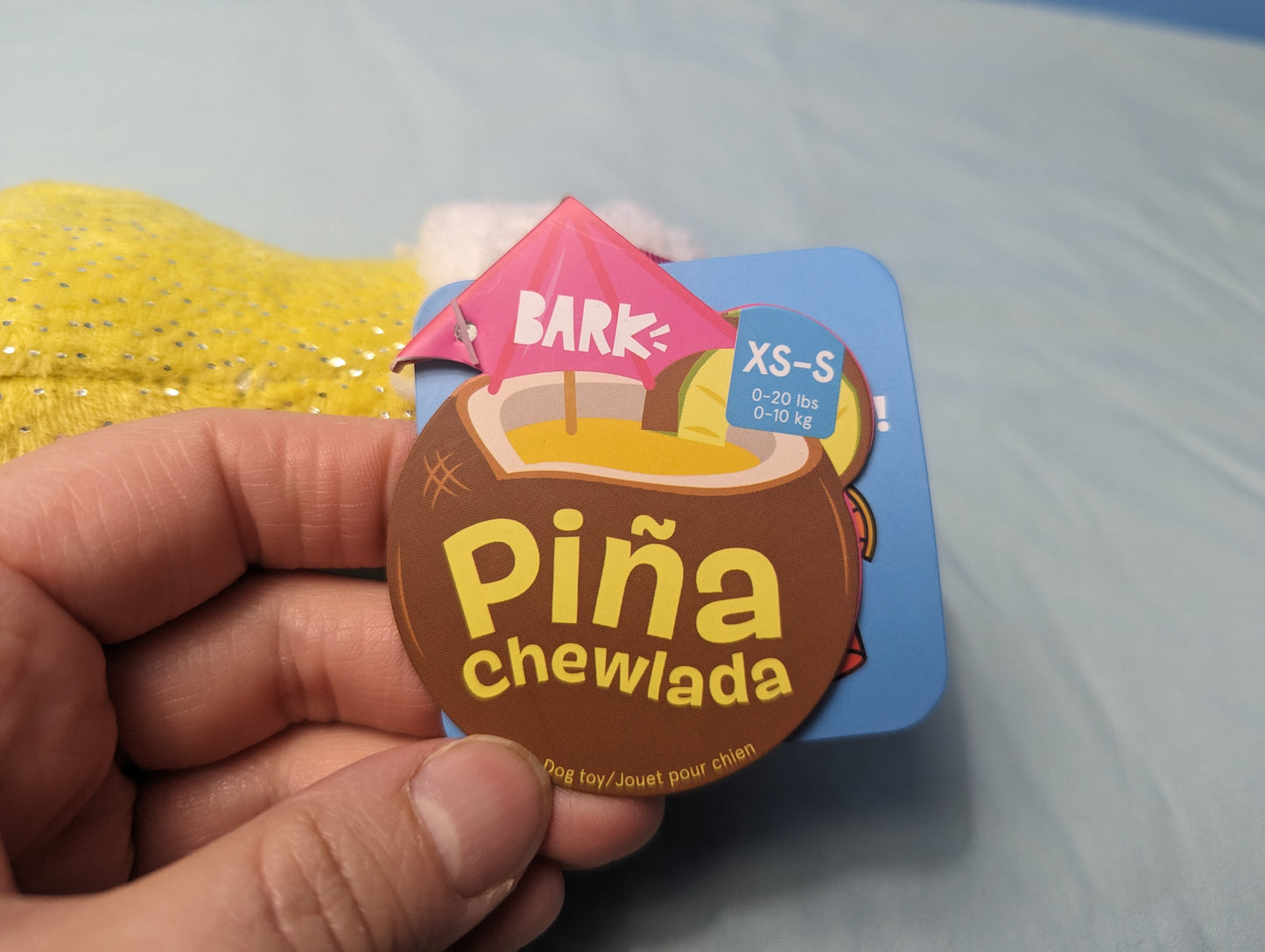 BarkBox Pina chewlada