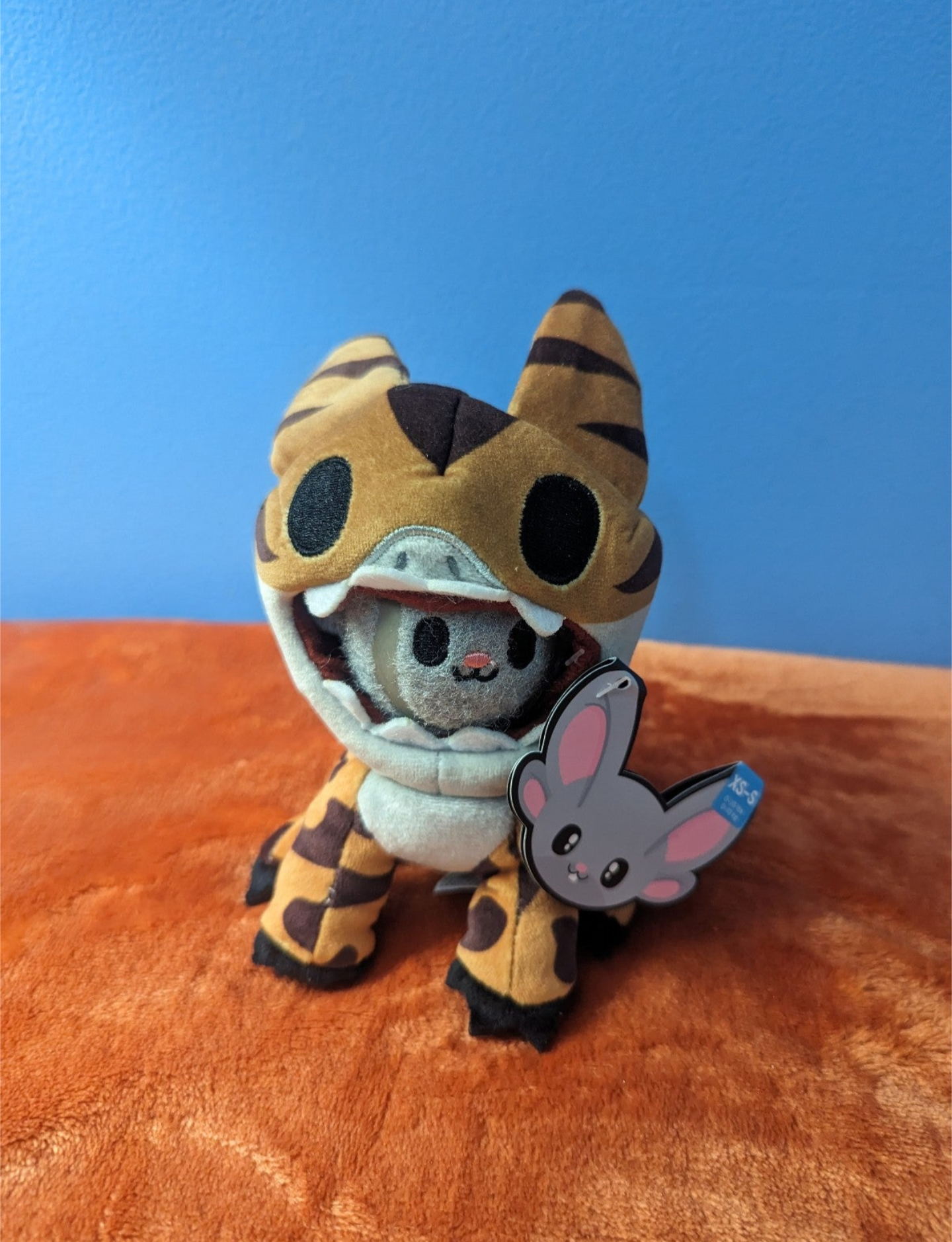 BarkBox Star Wars Loth Cat