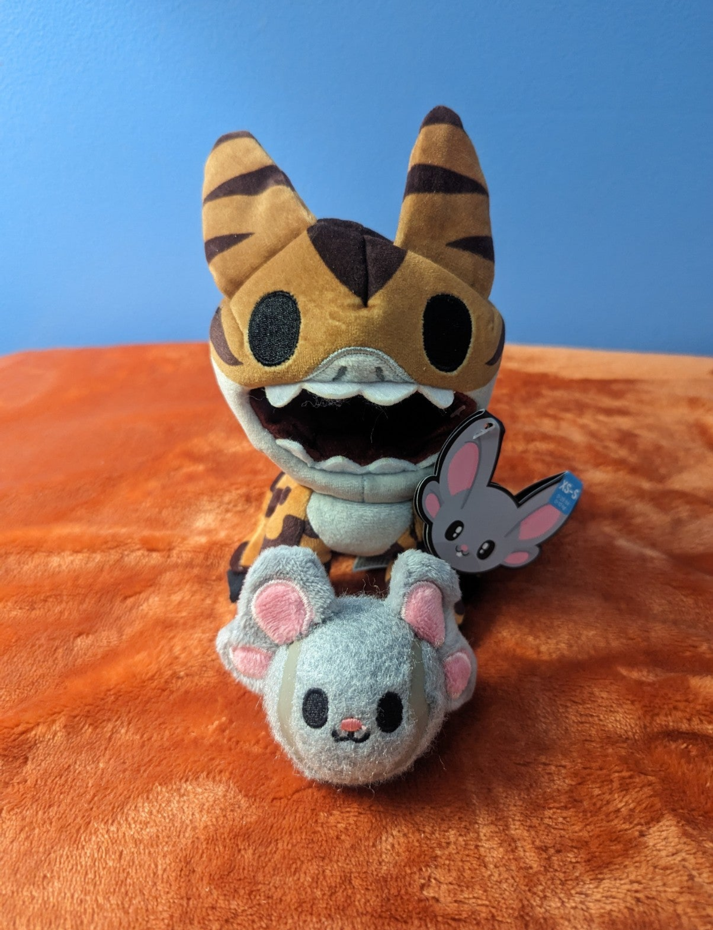 BarkBox Star Wars Loth Cat