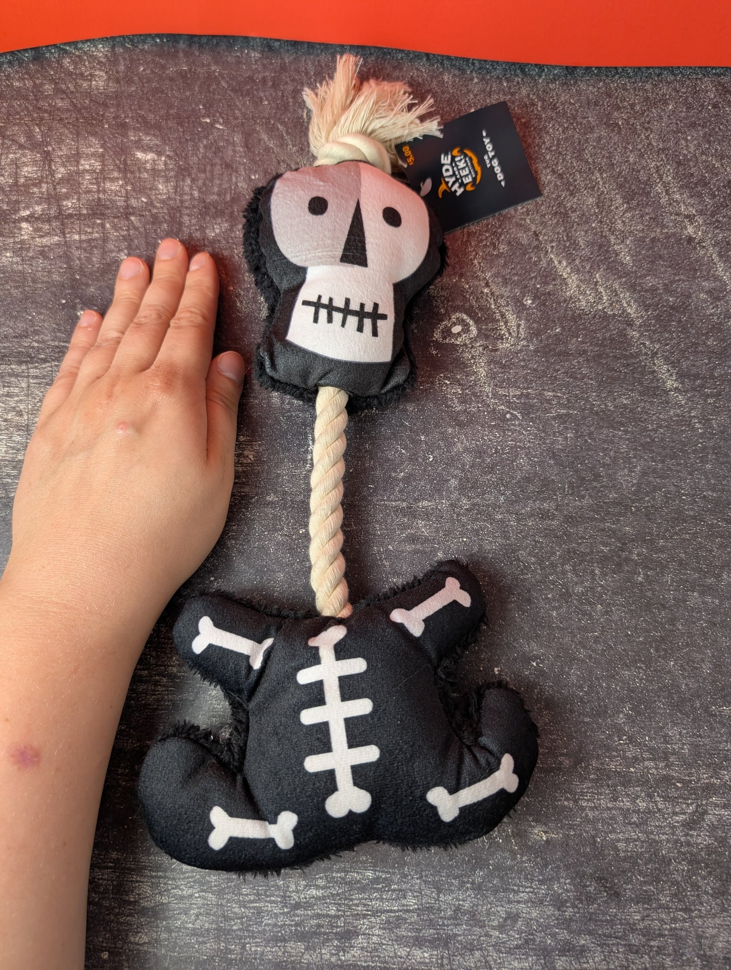 Hyde and Eek skeleton rope toy