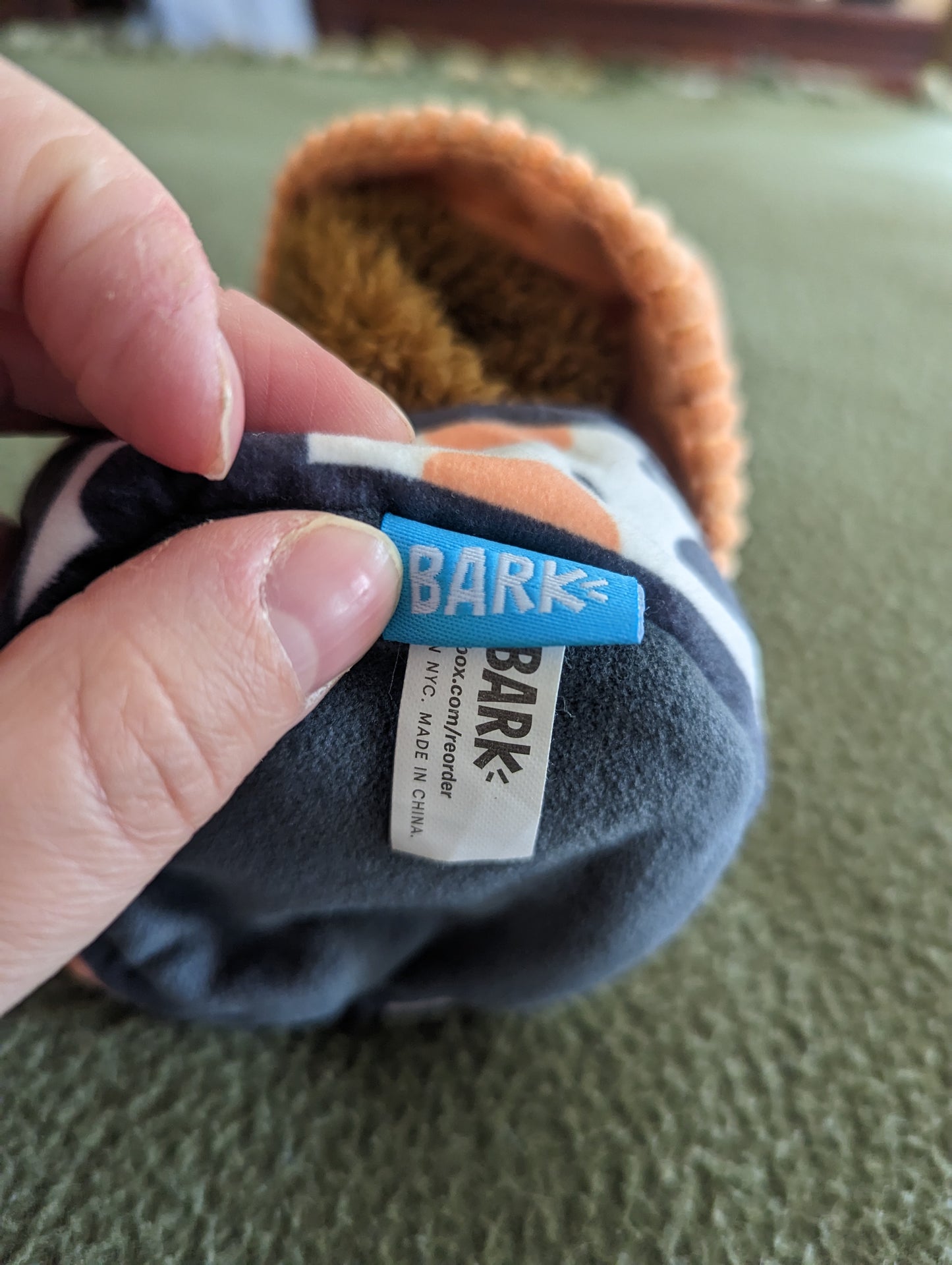 BarkBox Mutt Mask