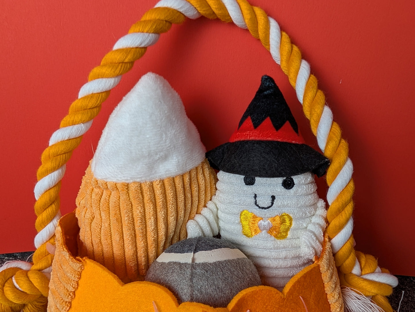 Hyde and Eek Halloween dog toy gift set