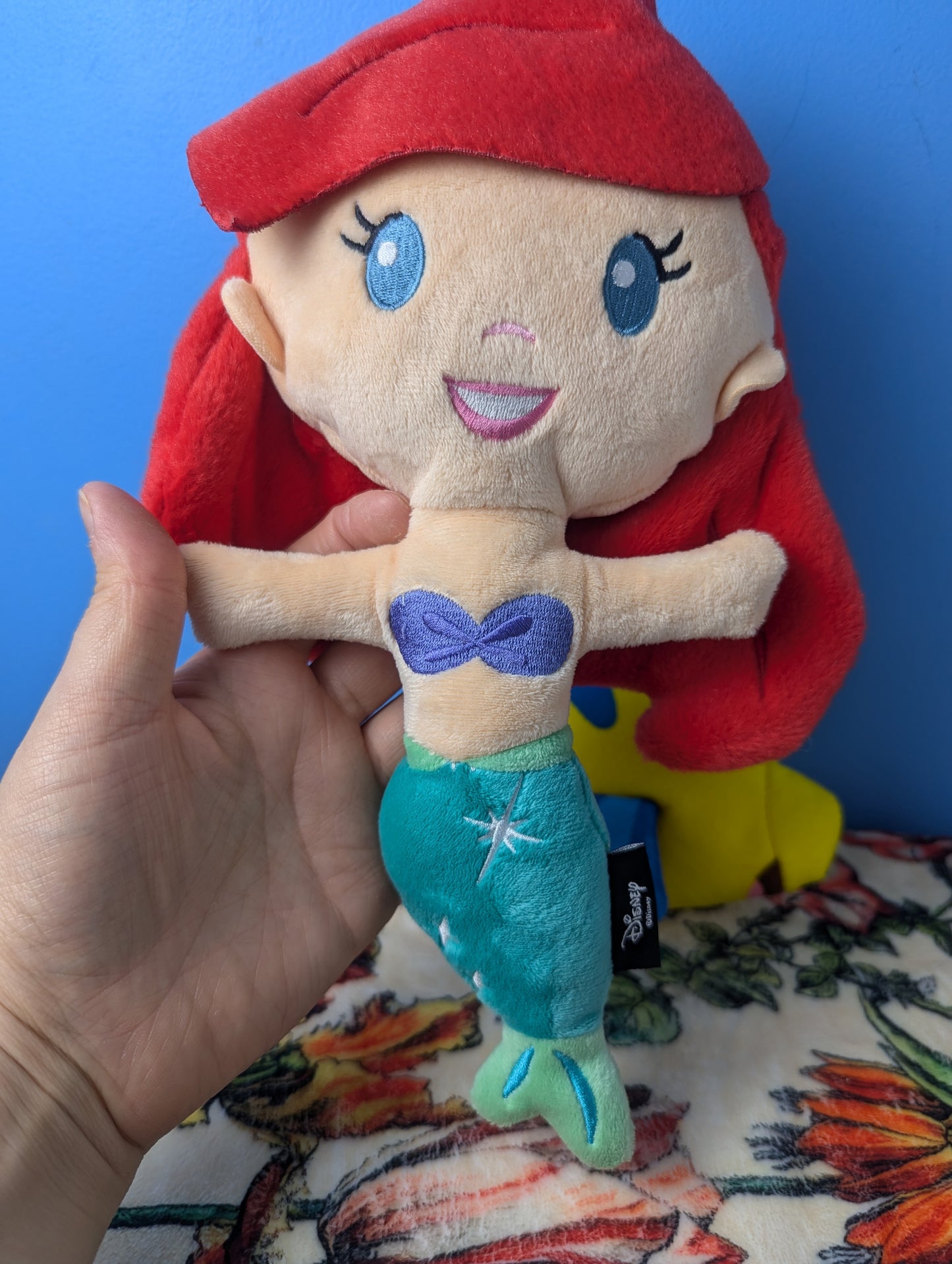 Chewy Disney Little mermaid- Ariel and flounder