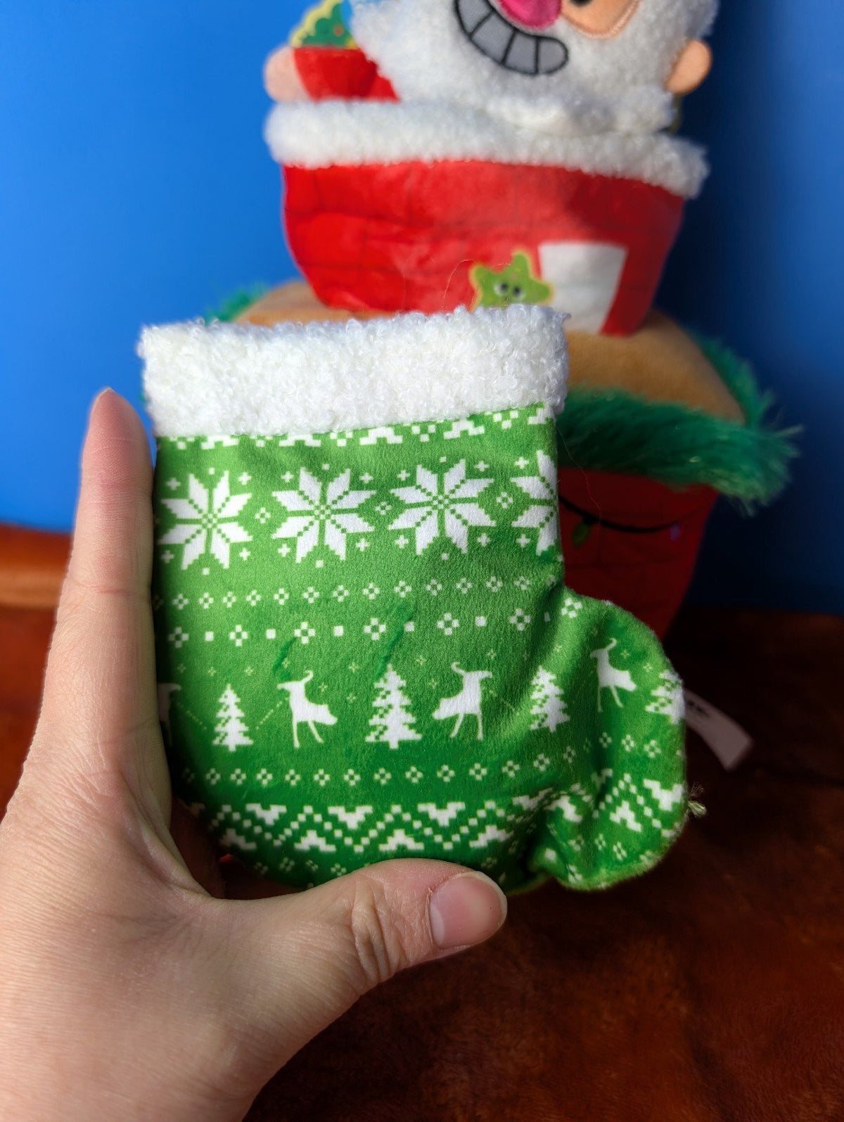 BarkBox Mutts Be Santa