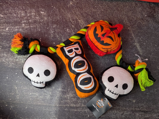 Hyde and Eek skulls and pumpkin Halloween rope toy