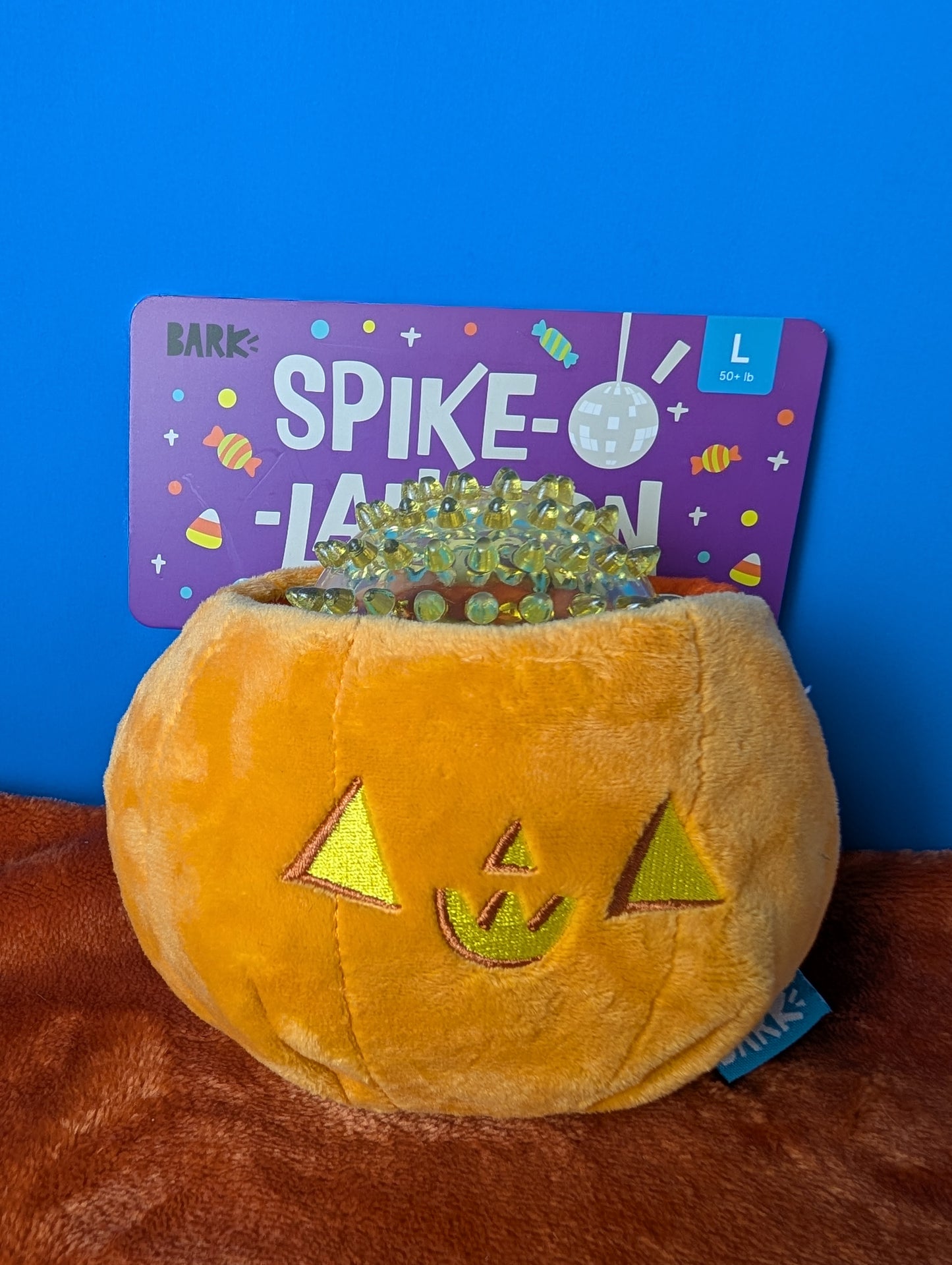BarkBox Spike-O-Lantern