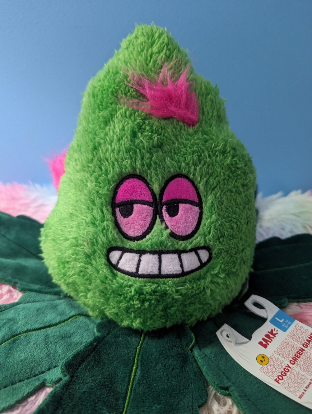 BarkBox Foggy Green Giant