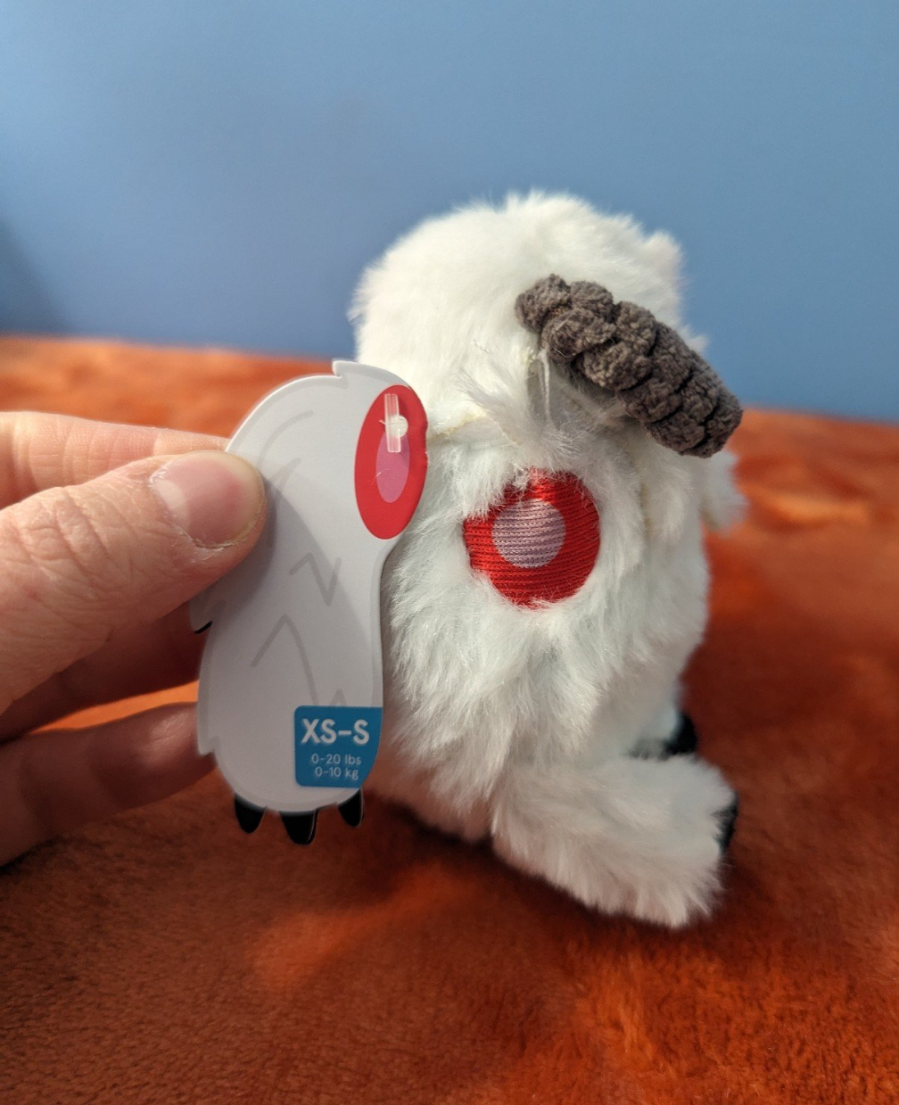 BarkBox Disarmingly Nice Wampa