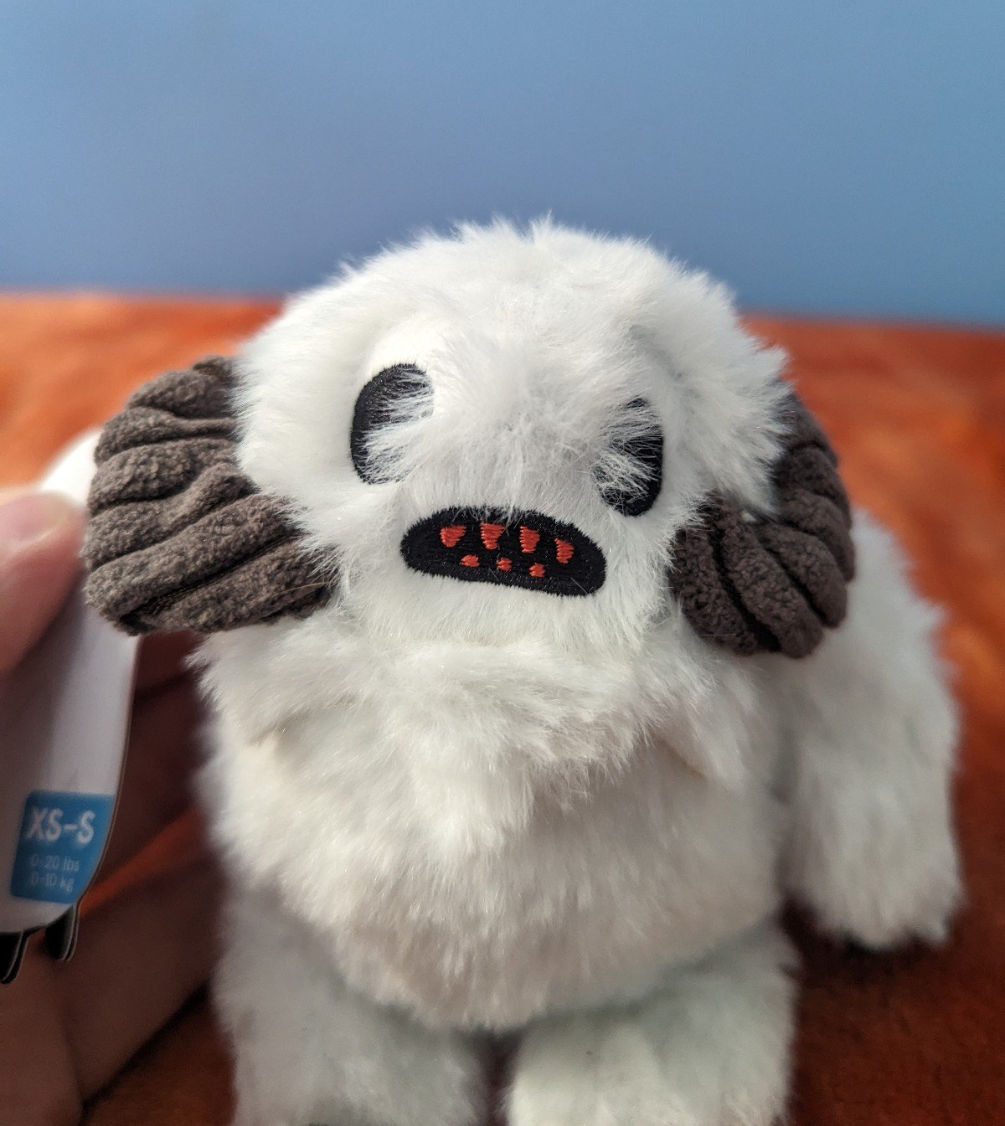 BarkBox Disarmingly Nice Wampa