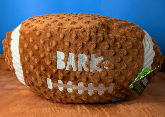 BarkBox Wide Retriever