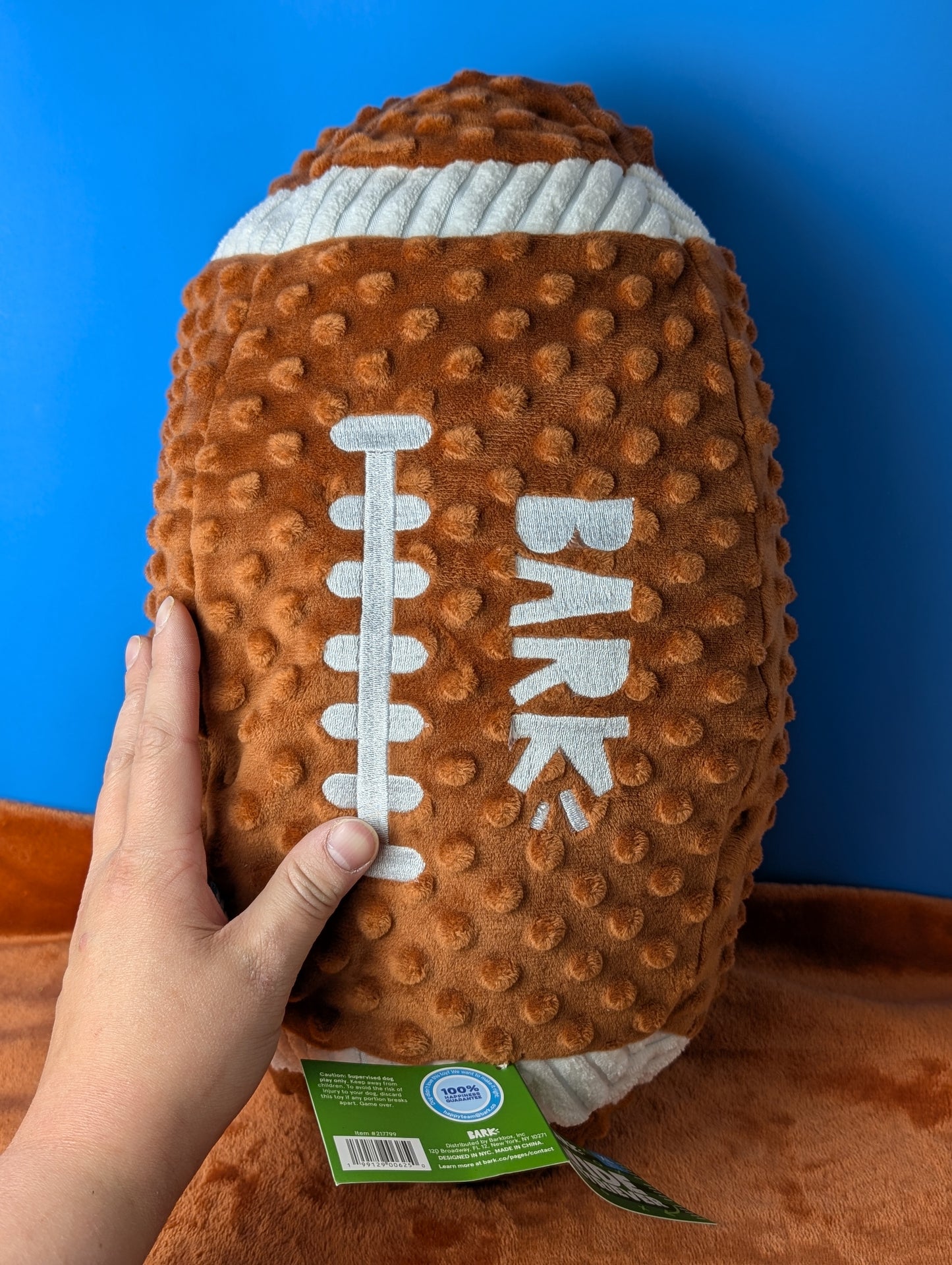 BarkBox Wide Retriever