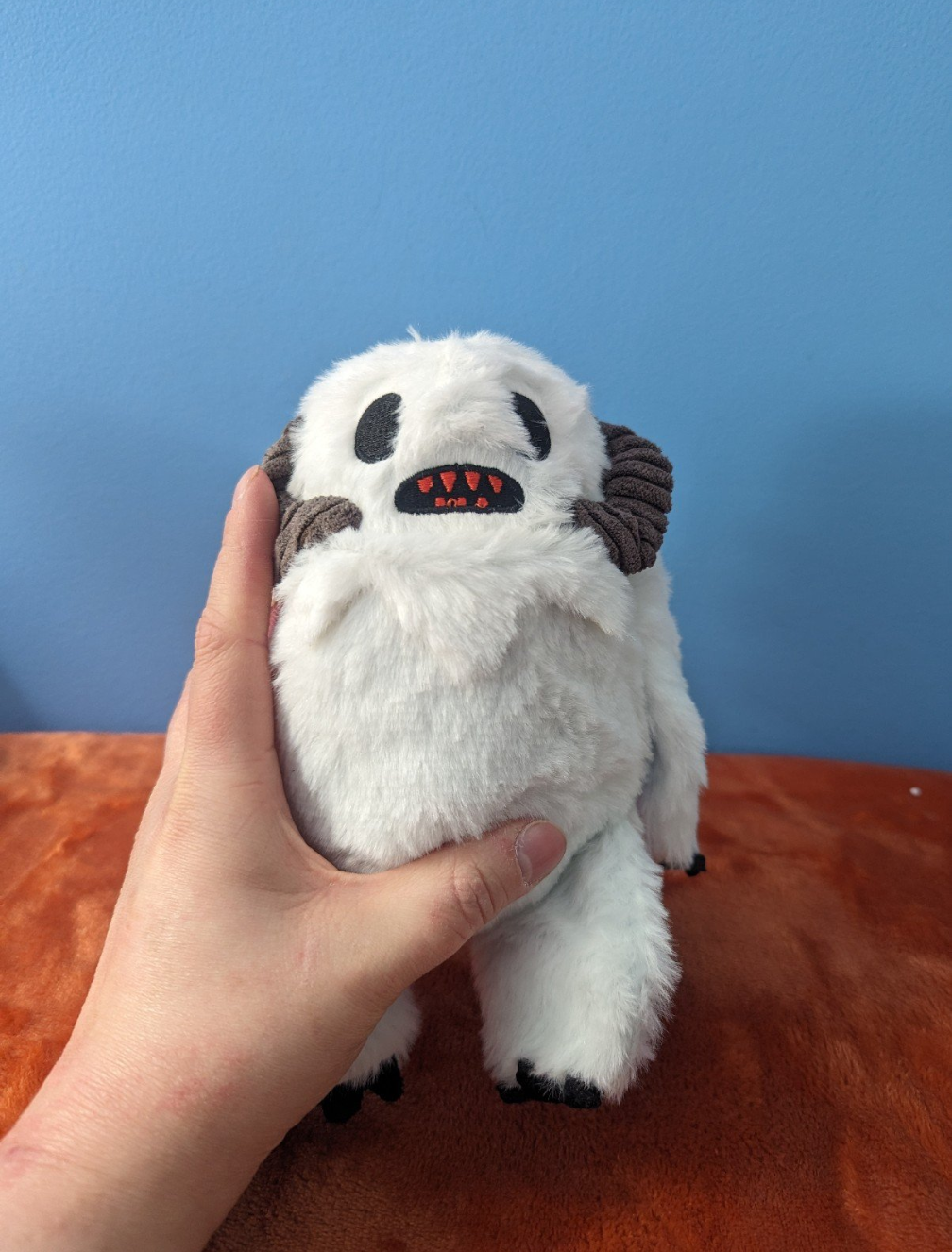 BarkBox Disarmingly Nice Wampa