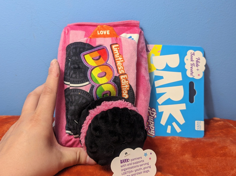 BarkBox Rainbow Dogos Dunkers